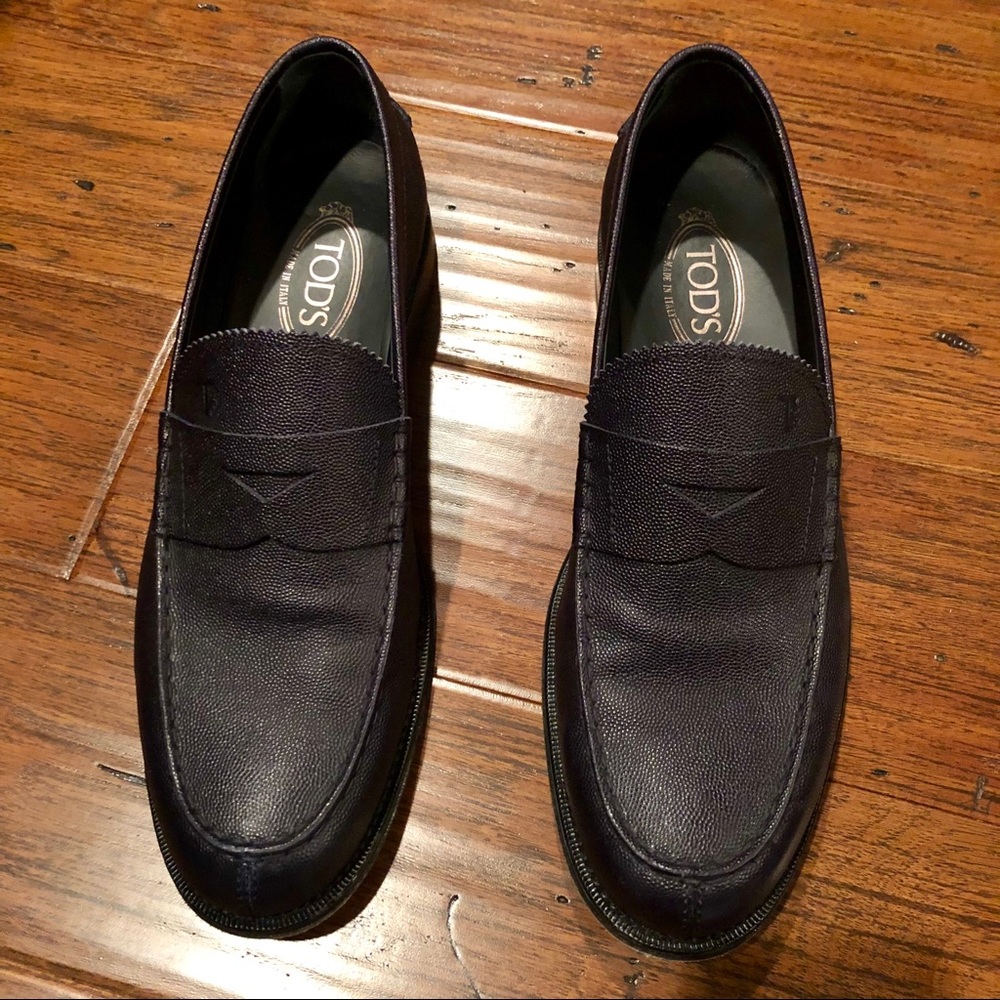 Dark Navy Tod’s leather loafers